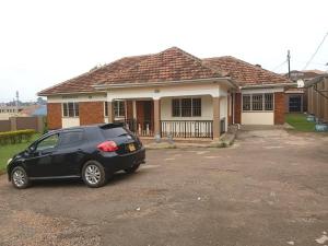4 bedroom Apartment for rent ntinda road Kampala Central