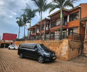 3 bedroom Apartment for rent Kyanja ring road Kisaasi Kampala Central