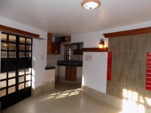 Bedsitter Flat&Apartment for rent MUTHITHI ROAD, Westlands Nairobi