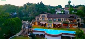 9 bedroom Townhouses Houses for sale Lavington Lavington Nairobi