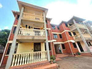 2 bedroom Apartment Block Apartment for rent mawanda road Kampala Central