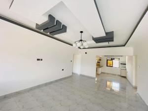 2 bedroom Rooms Flat&Apartment for rent Behind Shell Petrol station  Utawala Nairobi