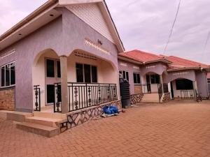 2 bedroom Apartment Block Apartment for rent Kira mameritor road  Kampala Central Kampala Central