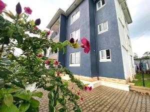 3 bedroom Apartment Block Apartment for rent kira road Kira Wakiso Central