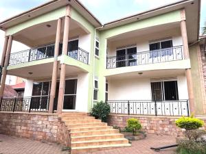 5 bedroom Apartment for rent kiwaatule road Kampala Central Kampala Central