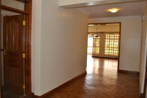 3 bedroom Townhouses Houses for rent Garden Estate Near Braeburn Garden Estate Nairobi