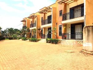 2 bedroom Apartment Block Apartment for rent buwaate road Wakiso Central