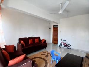 3 bedroom Rooms Flat&Apartment for sale Bombolulu Mombasa
