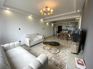 3 bedroom Flat&Apartment for rent Lavington Nairobi