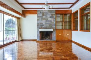 4 bedroom Bungalow Houses for rent Garden Estate Nairobi