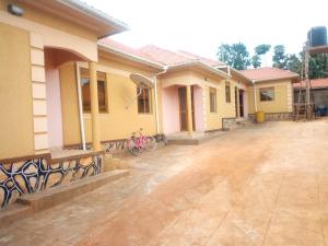 2 bedroom Apartment Block Apartment for rent gayaza road Gayaza Wakiso Central