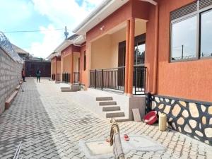 2 bedroom Bungalow Apartment for rent gayaza road Gayaza Wakiso Central