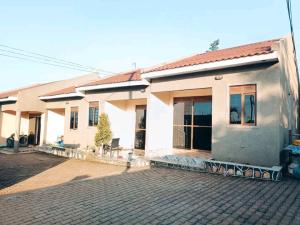 1 bedroom mini flat  Bungalow Apartment for sale Kira road  Kampala Central Kampala Central
