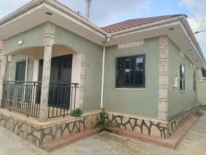 3 bedroom Bungalow Apartment for sale Seeta bajjo Bajo Mukono Central