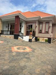 4 bedroom Villa for sale Bwebajja Entebbe road  Kampala Central Kampala Central