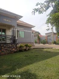 3 bedroom Villa for sale Nalongo masaka road  Nsangi Wakiso Central