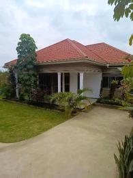 3 bedroom Villa for sale Wakiso nkoowe Nabweru Wakiso Central