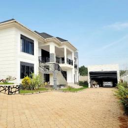 5 bedroom Villa for sale Kitende kaga Entebbe road  Kampala Central Kampala Central