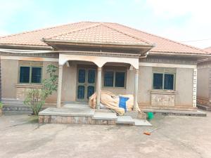 3 bedroom Villa for sale Seeta namugongo road  Goma Mukono Central