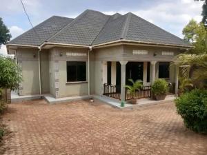 4 bedroom Villa for sale Kasangati kitagobwa Kampala Central Kampala Central
