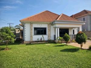4 bedroom Bungalow Apartment for sale Kira road  Kira Wakiso Central