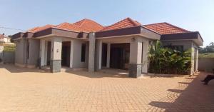 4 bedroom Villa for sale Kira mulawa  Kira Wakiso Central