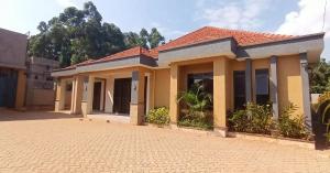 4 bedroom Villa for sale Kira mulawa  Kira Wakiso Central