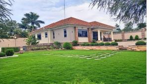 4 bedroom Villa for sale Kira nakwero  Kira Wakiso Central