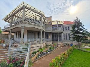 6 bedroom Villa for sale Kisasi  Kampala Central Kampala Central