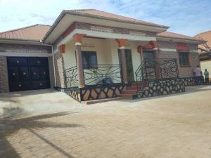 4 bedroom Villa for sale Mbalwa  Kira Wakiso Central