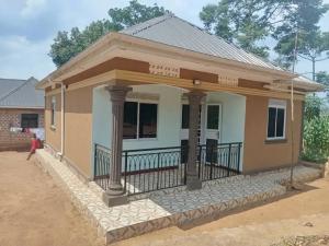 3 bedroom Villa for sale Mukono nyenje  Bajo Mukono Central