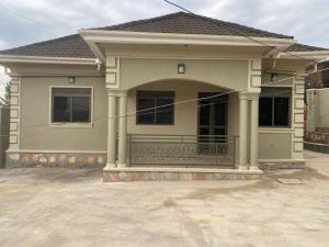 3 bedroom Villa for sale Mutundwe Kampala Central Kampala Central
