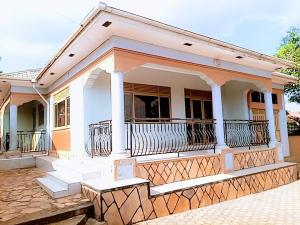 4 bedroom Villa for sale Mbalwa Kira Wakiso Central