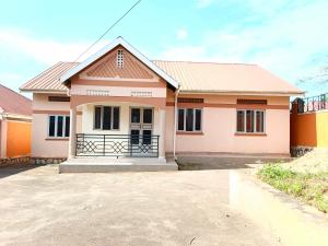 4 bedroom Villa for sale Seeta kigunga Jinja road Goma Mukono Central