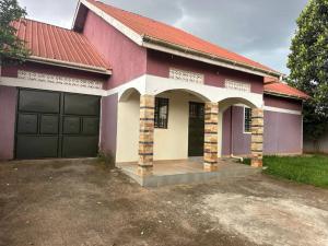 3 bedroom Villa for sale Entebbe road  Katabi Wakiso Central