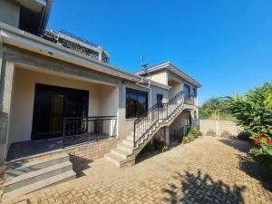 2 bedroom Bungalow Apartment for rent kira road Kira Wakiso Central