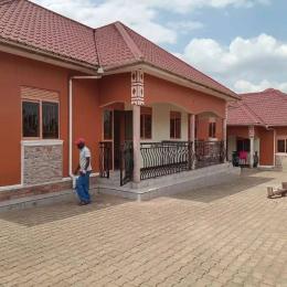 2 bedroom Bungalow Apartment for rent Kira road  Kira Wakiso Central