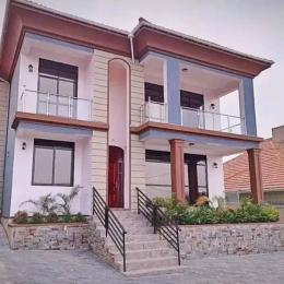 5 bedroom Villa for sale kira shimon road Kira Wakiso Central