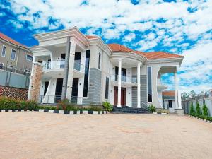 6 bedroom Villa for sale kira  Kira Wakiso Central