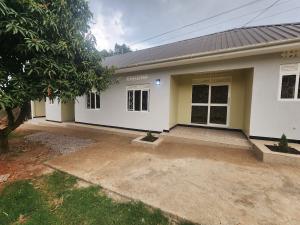 1 bedroom mini flat  Apartment for rent Zim Makindye Kampala Central