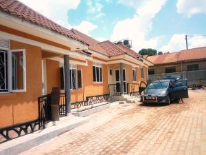 2 bedroom Apartment Block Apartment for rent Kiwaatule road Kampala Central