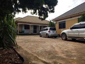 2 bedroom Apartment Block Apartment for rent komamboga road Kampala Central