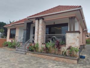 3 bedroom Bungalow Apartment for sale Kira  Kampala Central Kampala Central