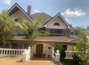 5 bedroom Townhouse for rent Saunders Close  Kitisuru Westlands Nairobi