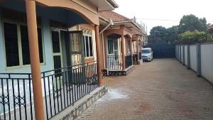 2 bedroom Apartment Block Apartment for rent mbalwa road Wakiso Central