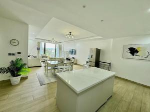 3 bedroom Flat&Apartment for rent Riverside drive Riverside Westlands Nairobi