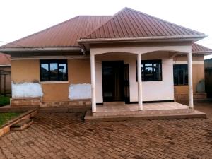 4 bedroom Bungalow Apartment for sale Namugongo road  Kampala Central Kampala Central