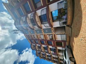 3 bedroom Apartment for rent St Barnabas road Makindye Kampala Central