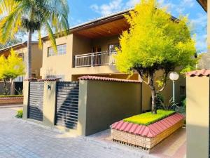 3 bedroom Apartment Block Apartment for rent Naguru road Kampala Central