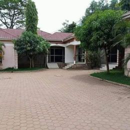 2 bedroom Apartment Block Apartment for rent namugongo road Wakiso Central